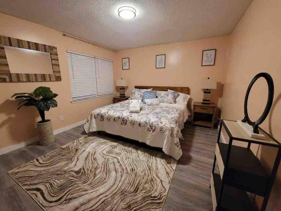 Elegant 2-Bedroom Pet-Friendly Villa W 2 Parking Spaces Хилтън Хед Айлънд Екстериор снимка