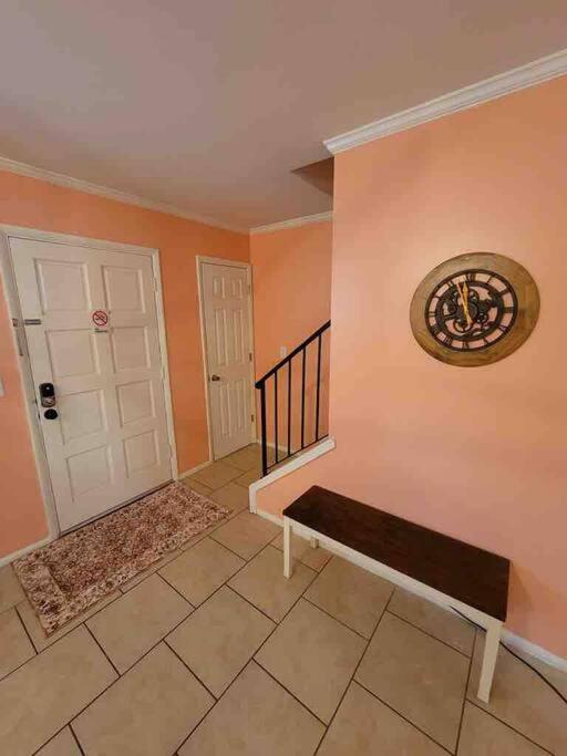 Elegant 2-Bedroom Pet-Friendly Villa W 2 Parking Spaces Хилтън Хед Айлънд Екстериор снимка