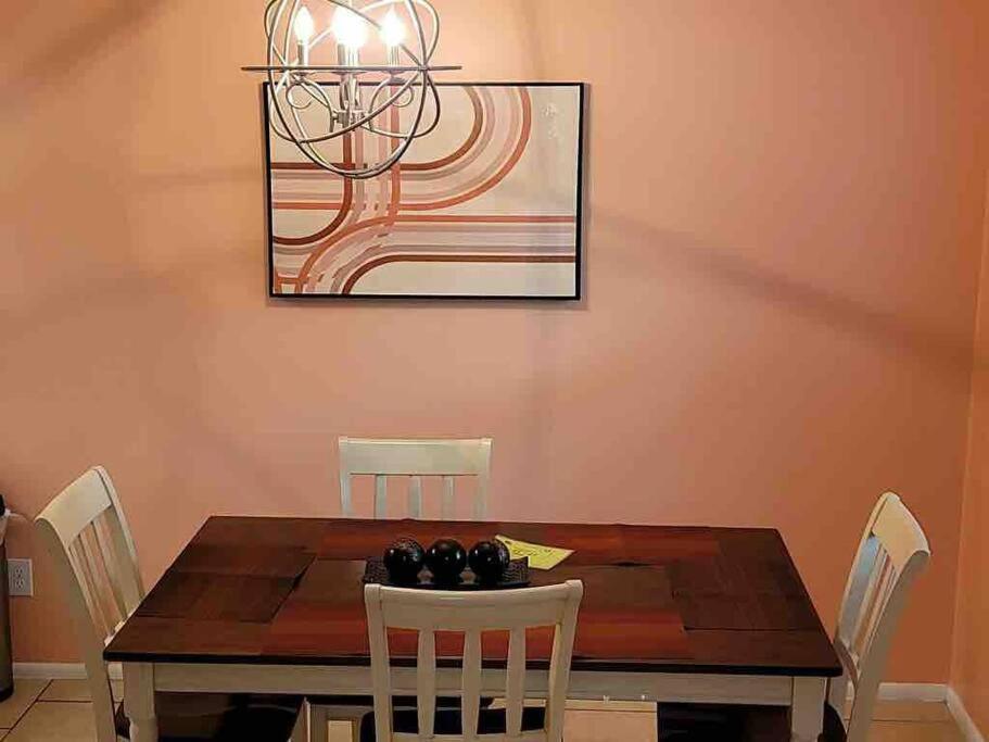 Elegant 2-Bedroom Pet-Friendly Villa W 2 Parking Spaces Хилтън Хед Айлънд Екстериор снимка